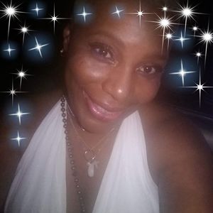 Meet your Posher, Bella